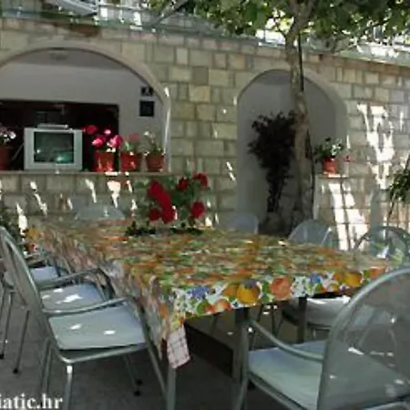 Two-bedroom With Terrace Apartman