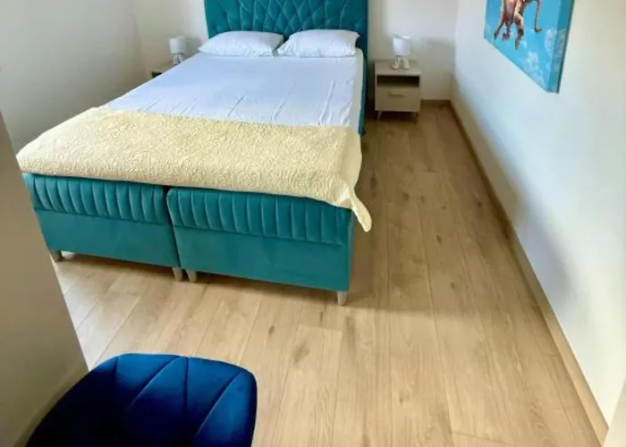 شقة Two-bedroom With Terrace